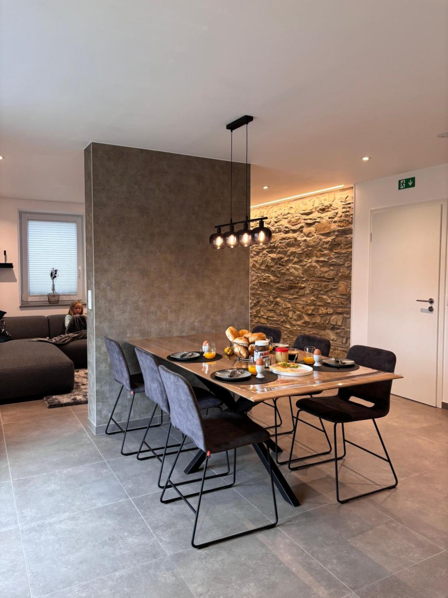 Hyronimus House Apartment Ambleve Bagian luar foto