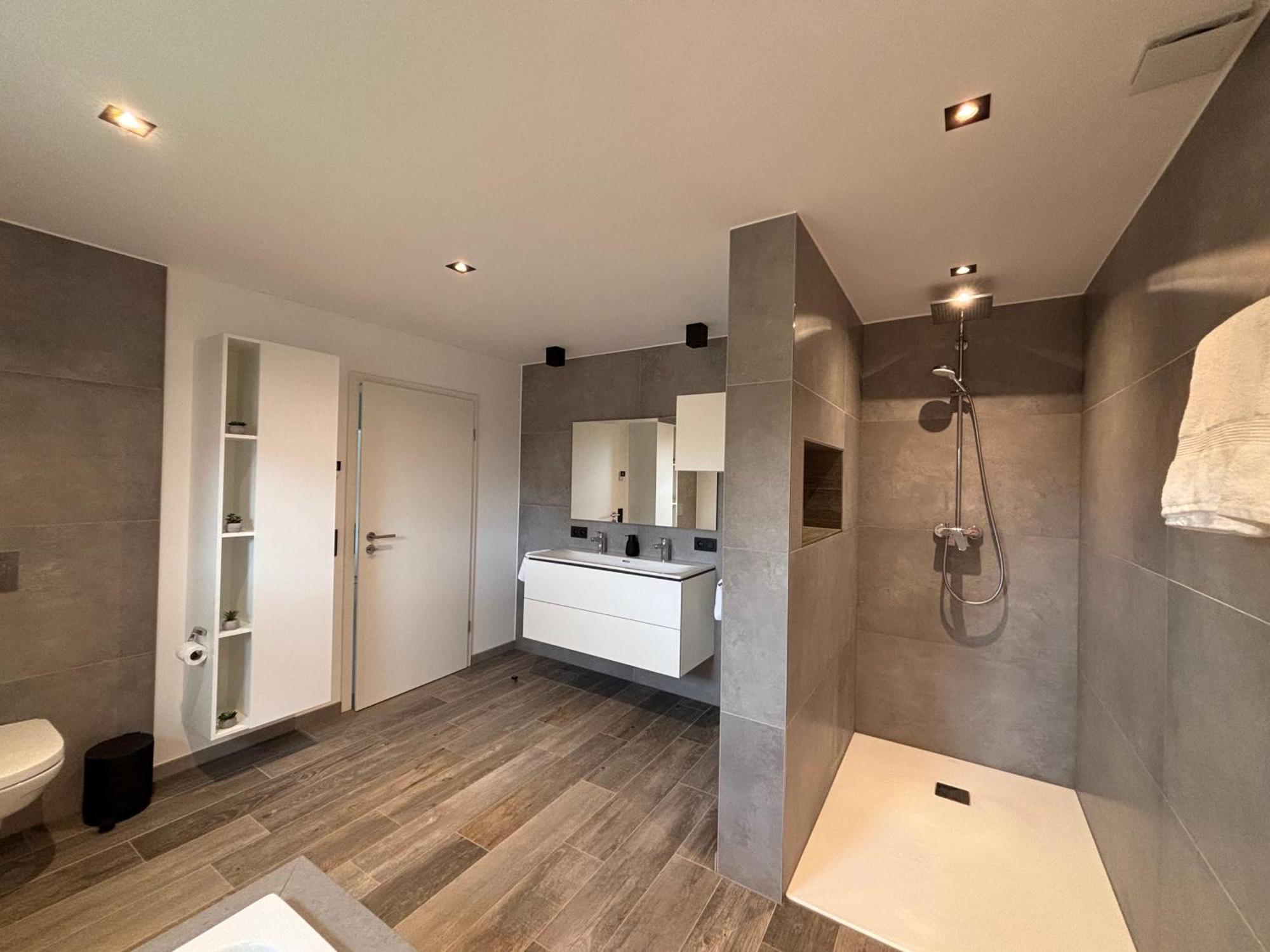 Hyronimus House Apartment Ambleve Bagian luar foto